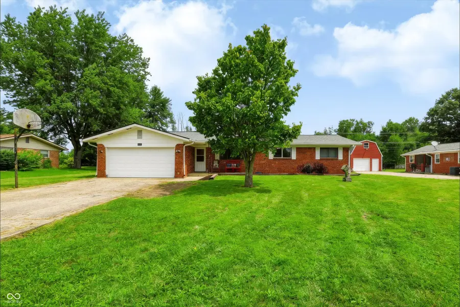 6461 Warren LN, Brownsburg, IN 46112
