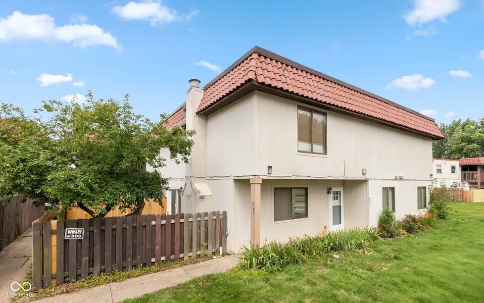 8543 La Corrida CT, Indianapolis, IN 46227