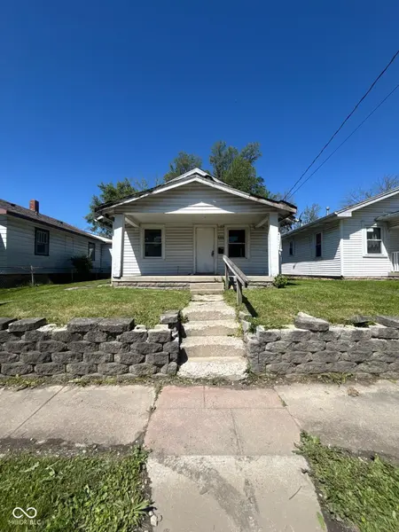 2255 Arrow AVE, Anderson, IN 46016
