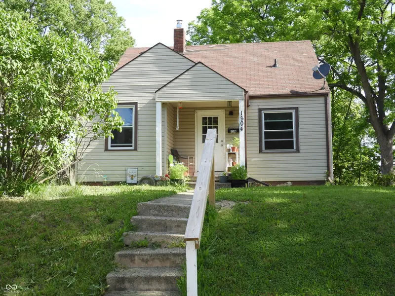 1504 W 11th ST, Anderson, IN 46016