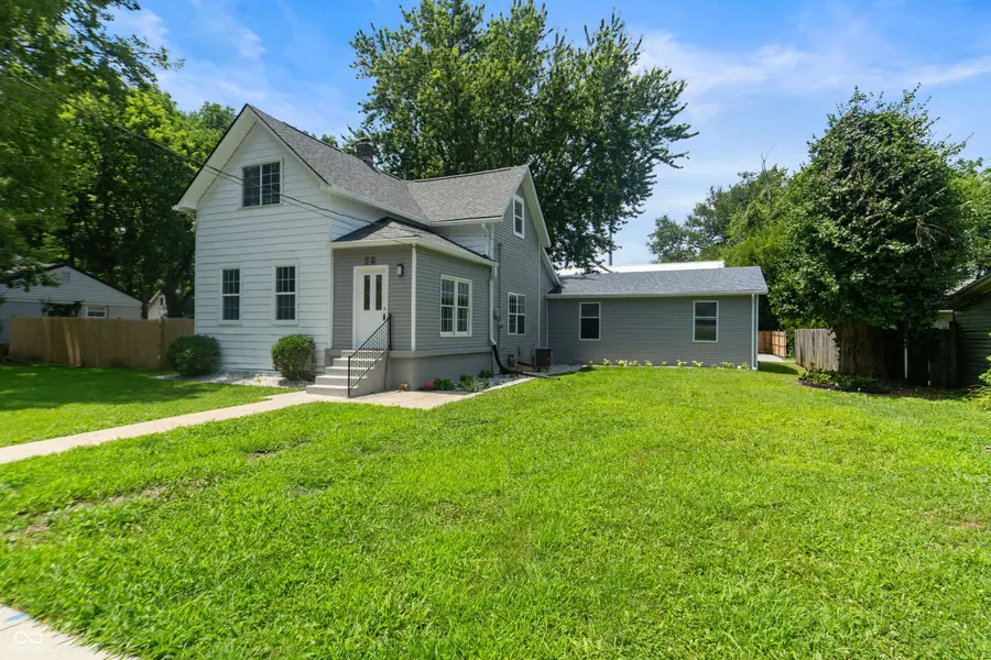 26 Market ST, Southport, IN 46227