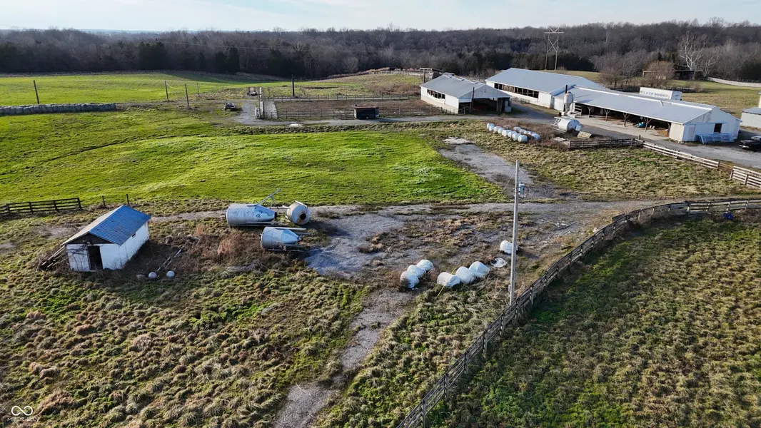 10849 W Fairview RD, Bennington, IN 47011