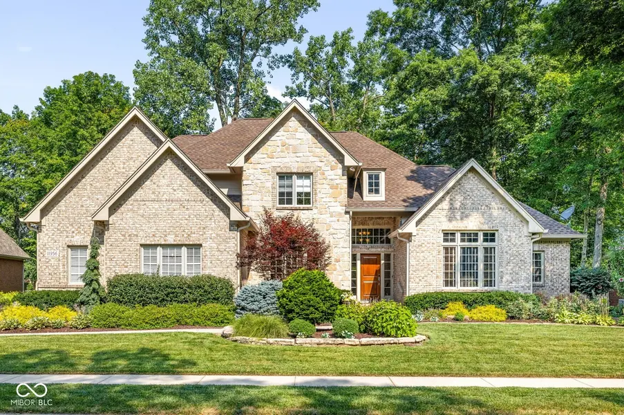 11956 Eastwick CIR, Carmel, IN 46033