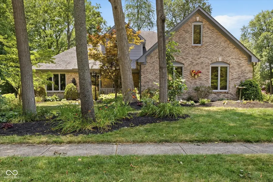 6687 Juliet DR, Avon, IN 46123