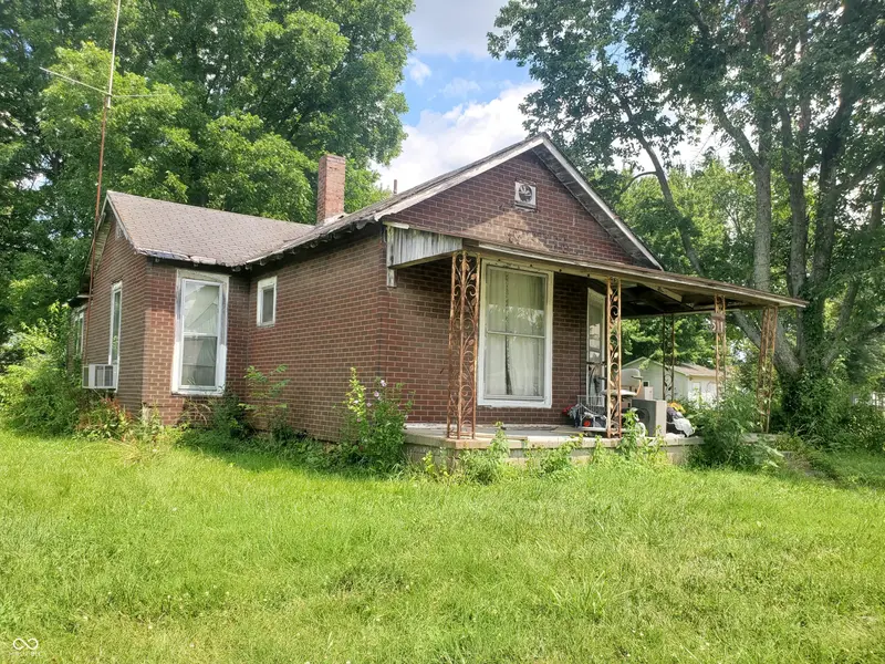 511 Seymour RD, Crothersville, IN 47229