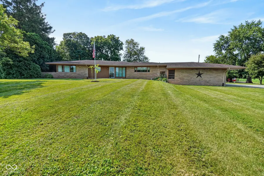 1220 S State Road 67, Pendleton, IN 46064