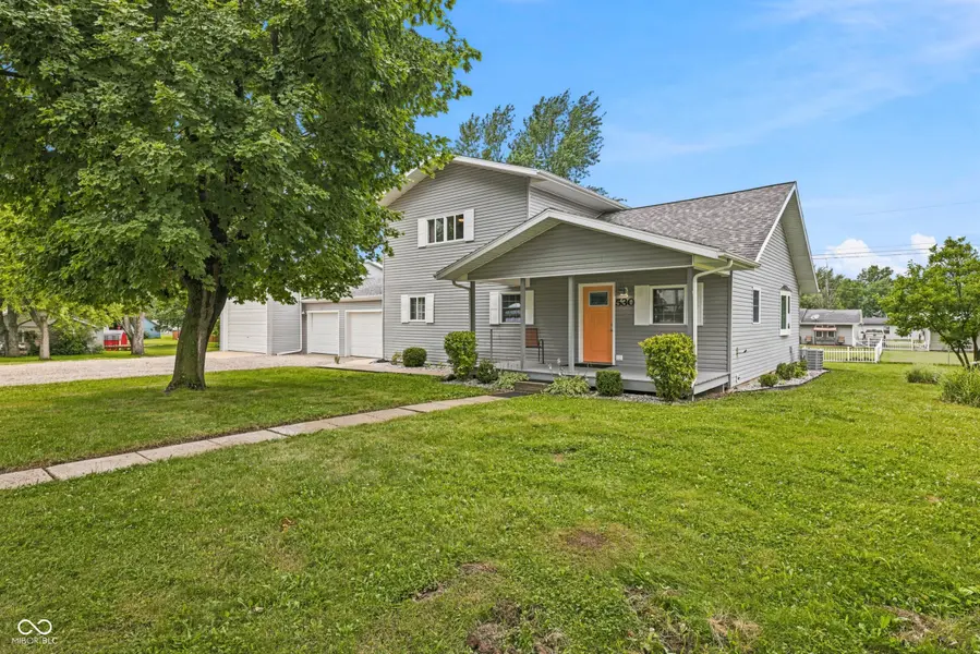 530 W Barber ST, Hartford City, IN 47348