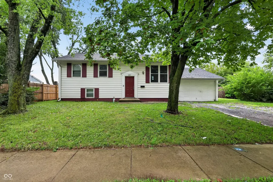 3651 Decamp DR, Indianapolis, IN 46226
