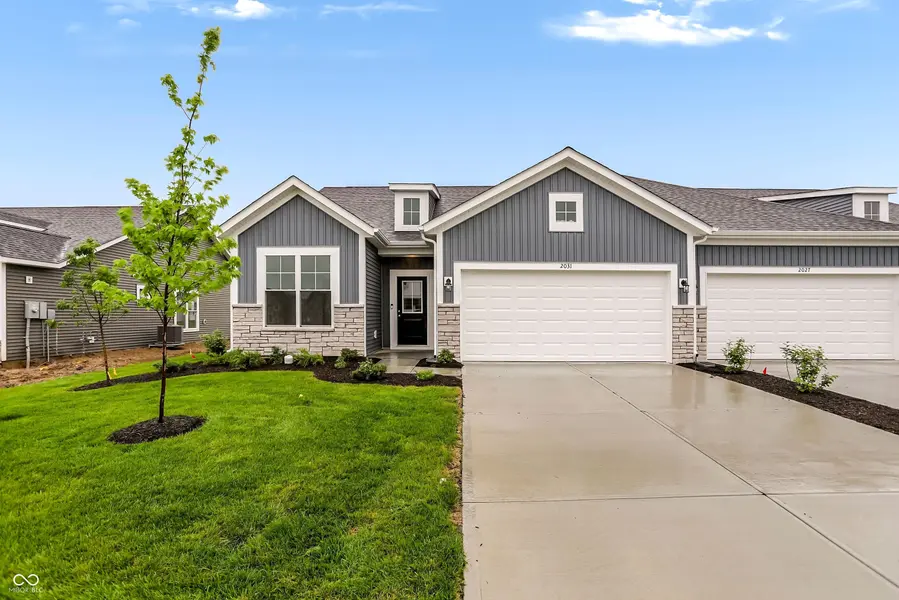 2031 Foothill DR, Greenfield, IN 46140