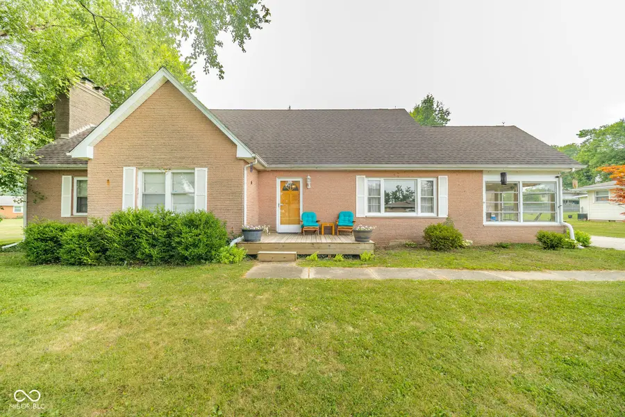 241 Pleasantview DR, New Castle, IN 47362