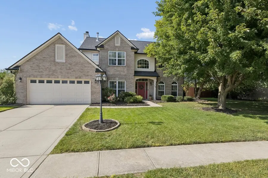 58 E Bloomfield LN, Westfield, IN 46074