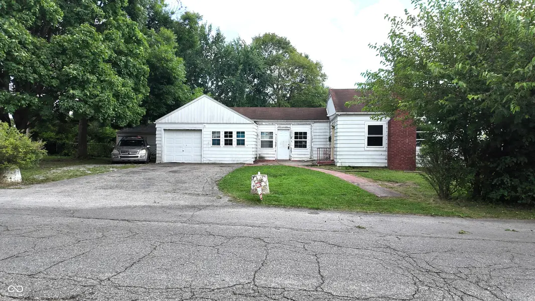 3801 E 36th ST, Indianapolis, IN 46218