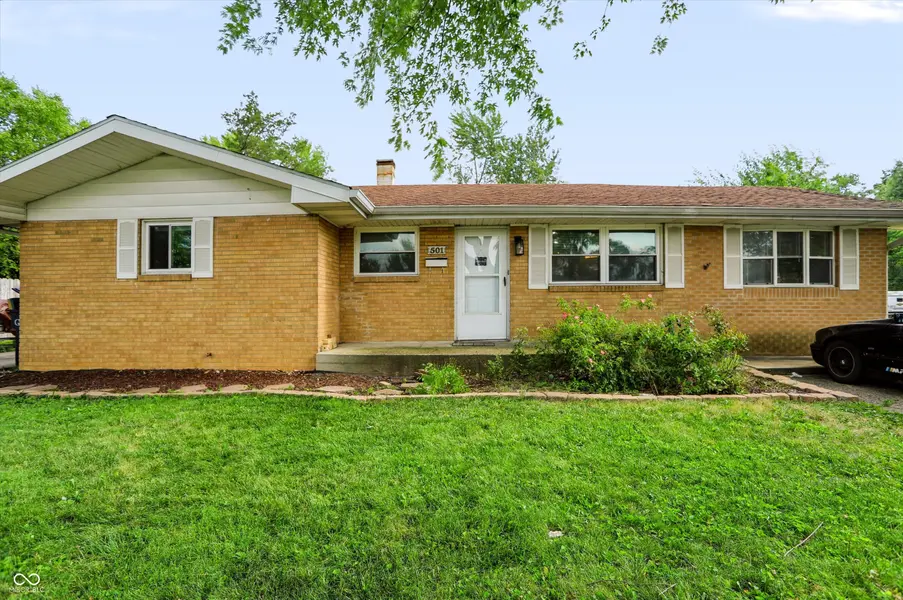 501 N Bend RD, Beech Grove, IN 46107
