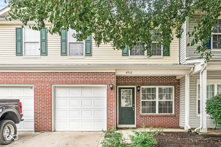4932 Tuscany LN, Indianapolis, IN 46254