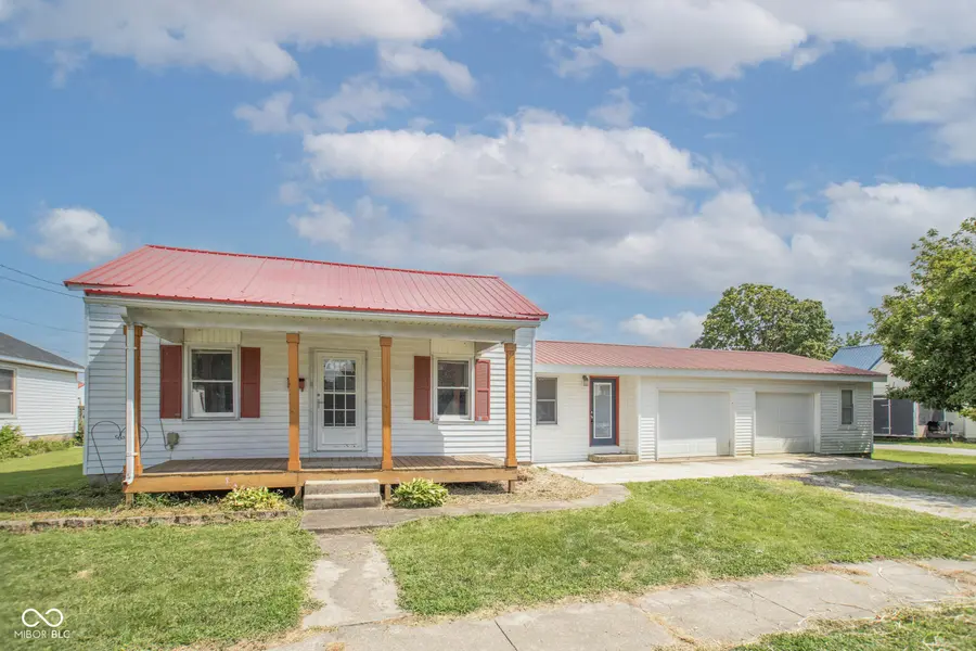 19 Hicks ST, North Vernon, IN 47265