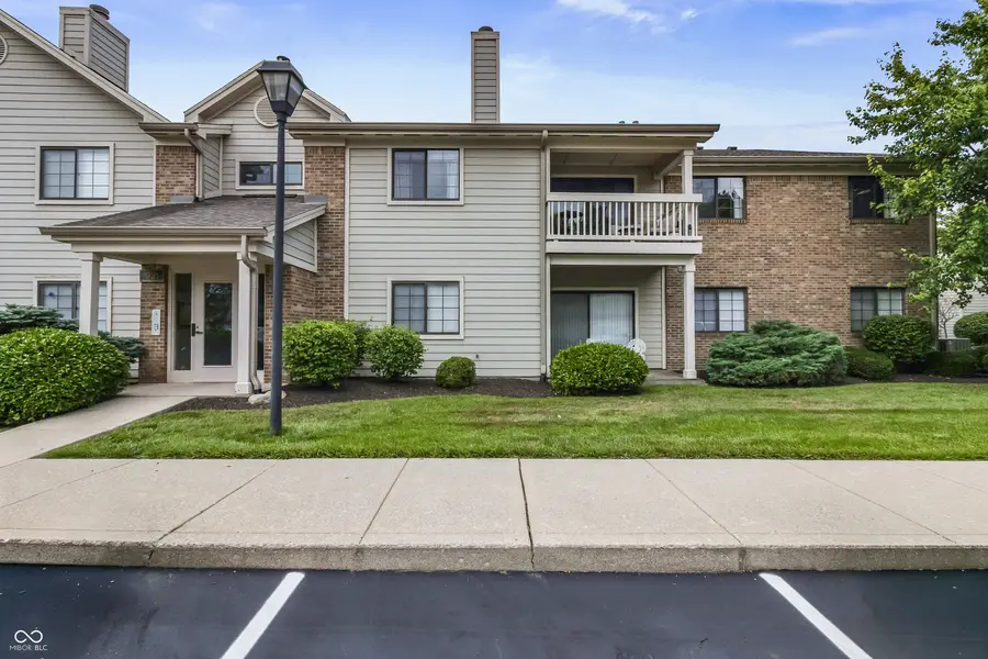 931 Wickham CT #207, Carmel, IN 46032