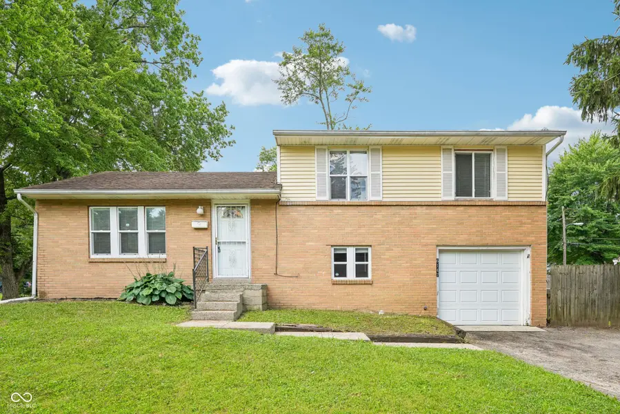 6147 E 40th ST, Indianapolis, IN 46226