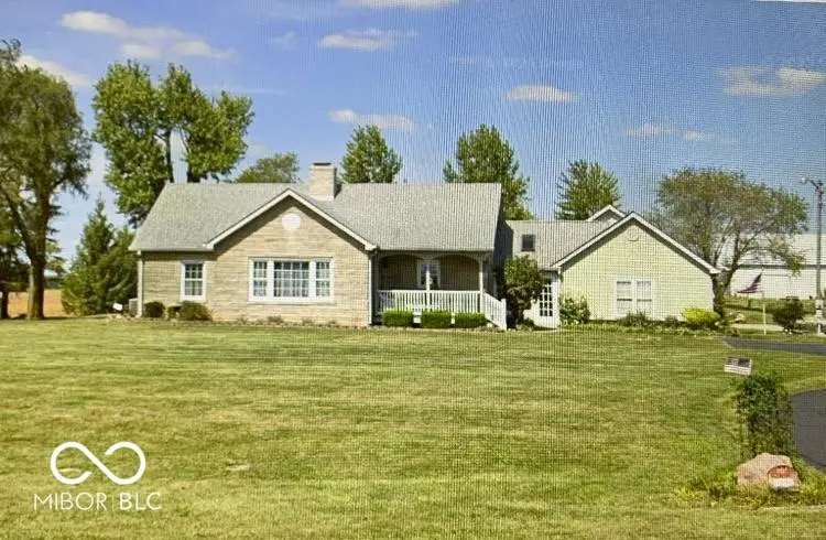 9510 E 235th ST, Cicero, IN 46034