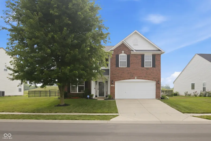4740 Birmingham DR, Indianapolis, IN 46235
