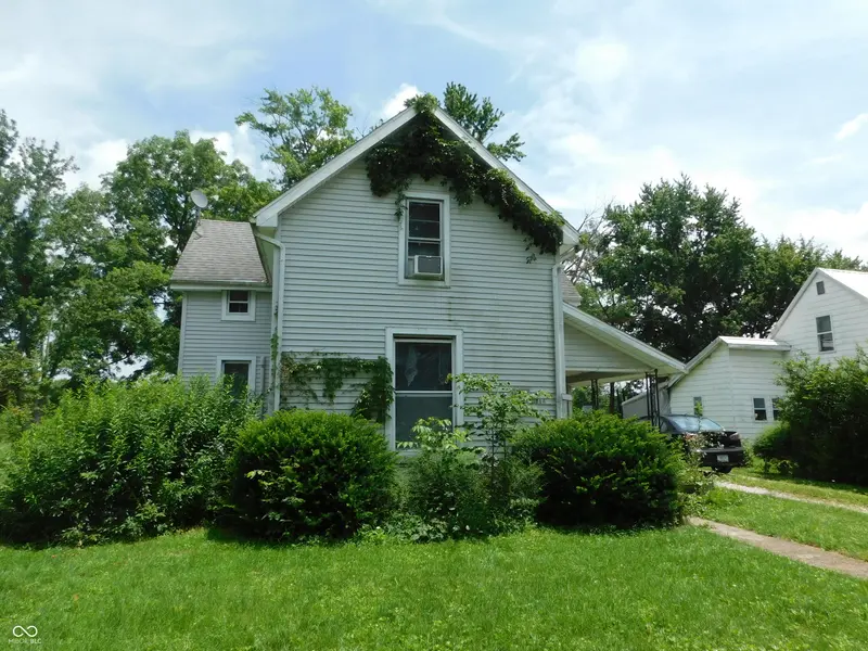 2714 S Linn ST, Crawfordsville, IN 47933