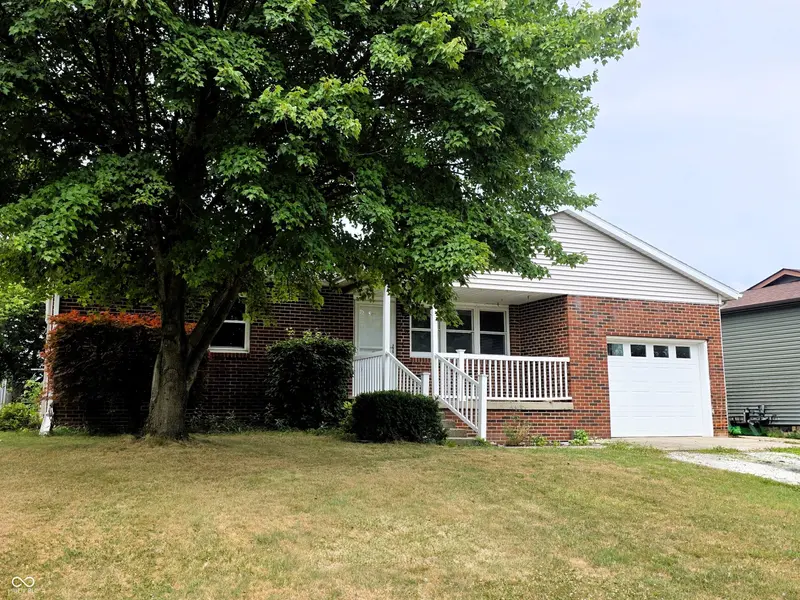 706 W 11th ST, Greensburg, IN 47240