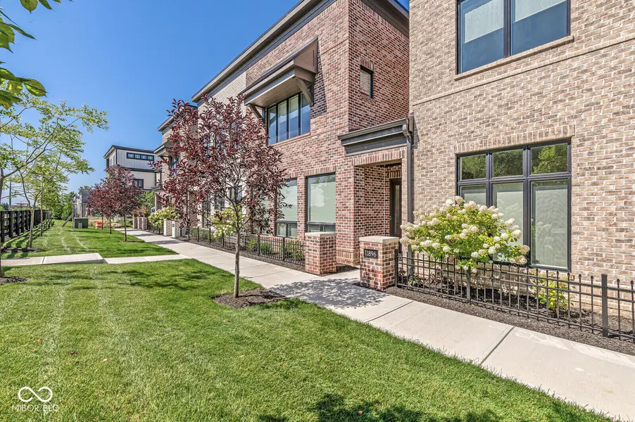 11896 Spring Mill RD, Carmel, IN 46032