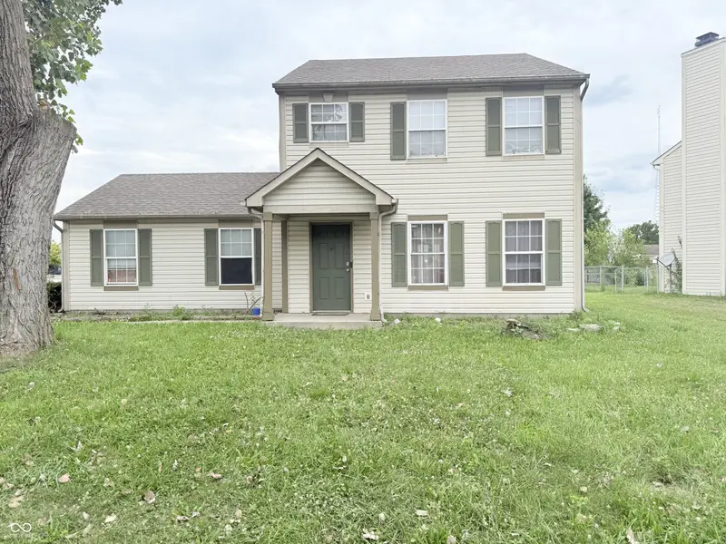 3631 Lacebark DR, Indianapolis, IN 46235