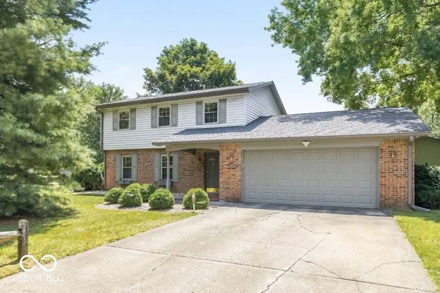 921 Front Royal DR, Indianapolis, IN 46227