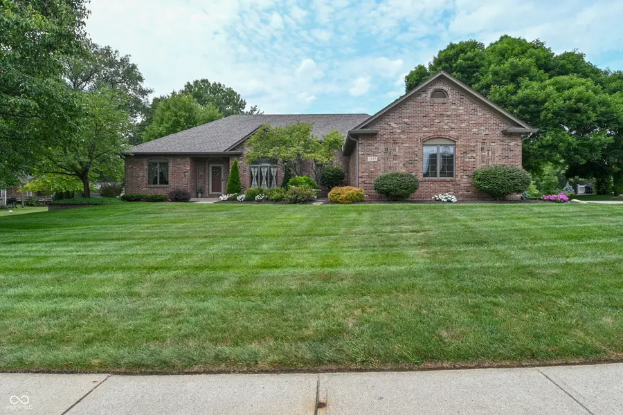 7534 Chestnut Hills DR, Indianapolis, IN 46278