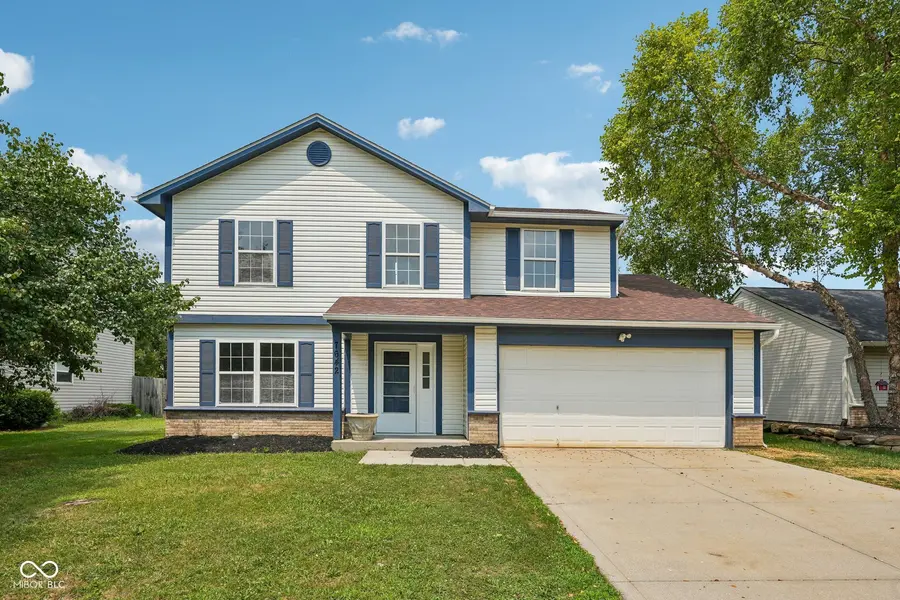 7642 Hidden Valley LN, Indianapolis, IN 46239