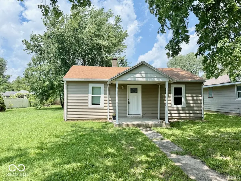 906 W 16th ST, Muncie, IN 47302