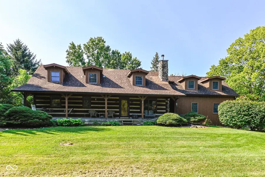 10681 E 121st ST, Fishers, IN 46037