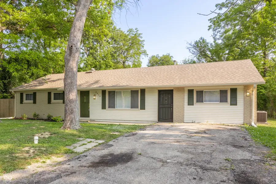 2016 W 75th PL, Indianapolis, IN 46260