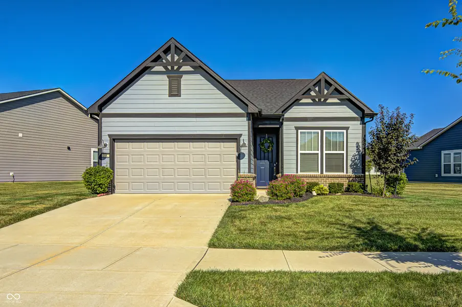 2552 Old Rosebud LN, Westfield, IN 46074