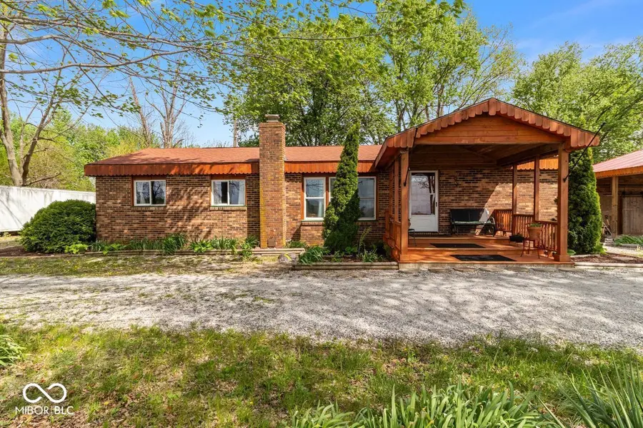 1591 S Graveyard RD, Paragon, IN 46166