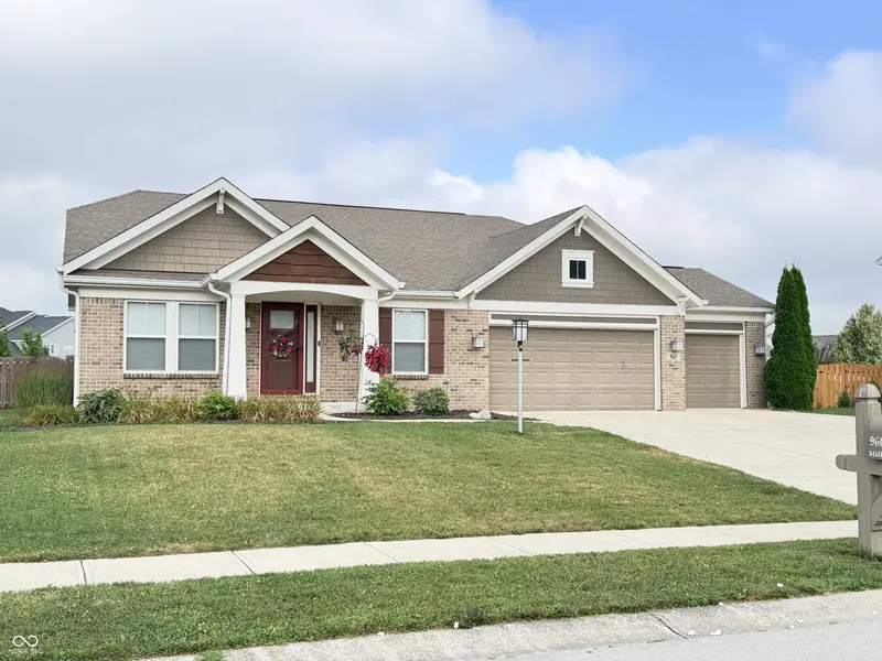 960 Miller CT, Greenfield, IN 46140