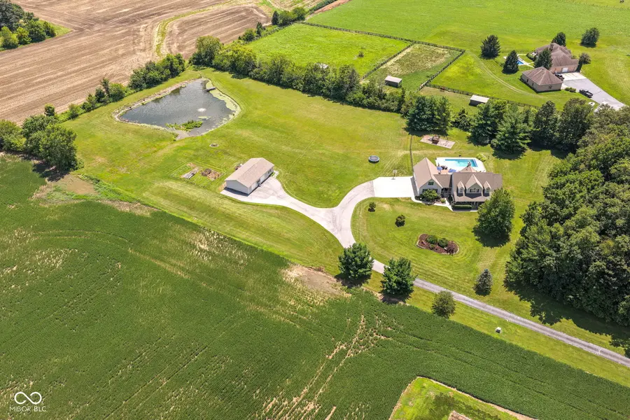 1355 N Franklin RD, Greenwood, IN 46143