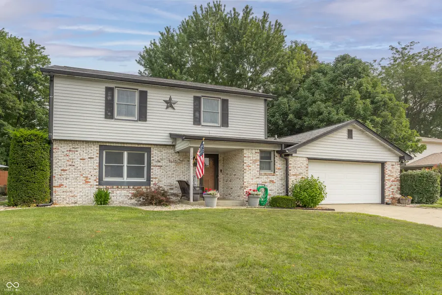 104 Creek View DR, Greenfield, IN 46140