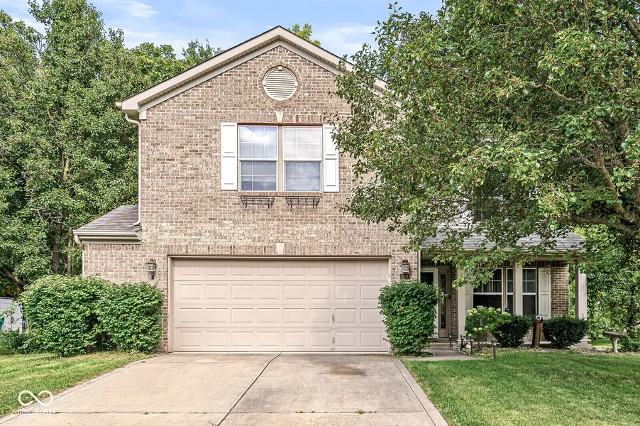 649 Weeping Way LN, Avon, IN 46123