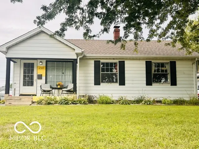 250 N 13th, Beech Grove, IN 46107