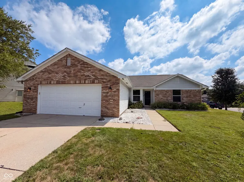 345 Leffler DR, Indianapolis, IN 46231
