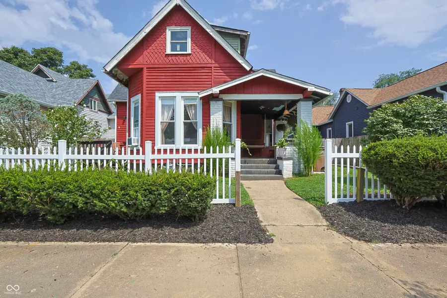 1439 Pearl ST, Columbus, IN 47201