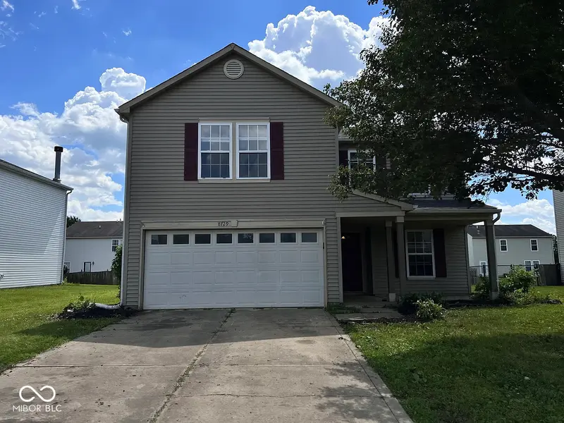 8729 Liberty Mills Dr, Camby, IN 46113