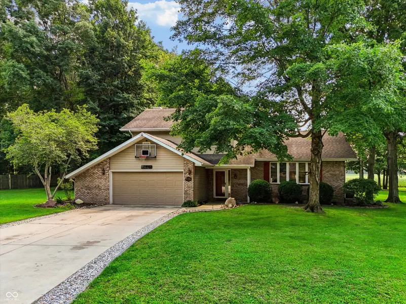 8409 Timber LN, Lafayette, IN 47905