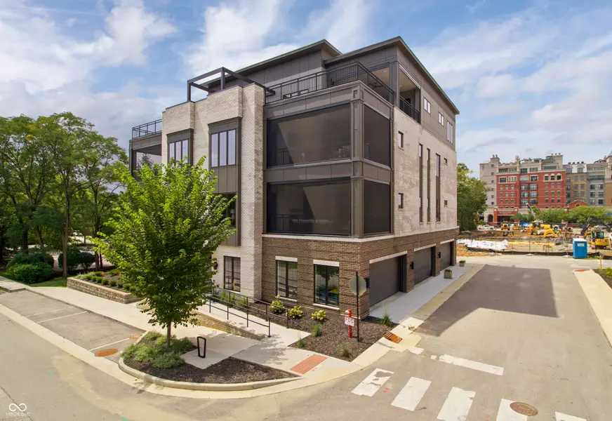 728 N Pawnee RD #Suite 200, Carmel, IN 46032