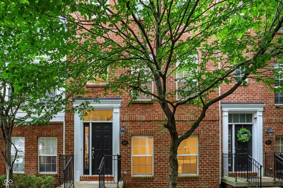433 Sheets DR, Carmel, IN 46032