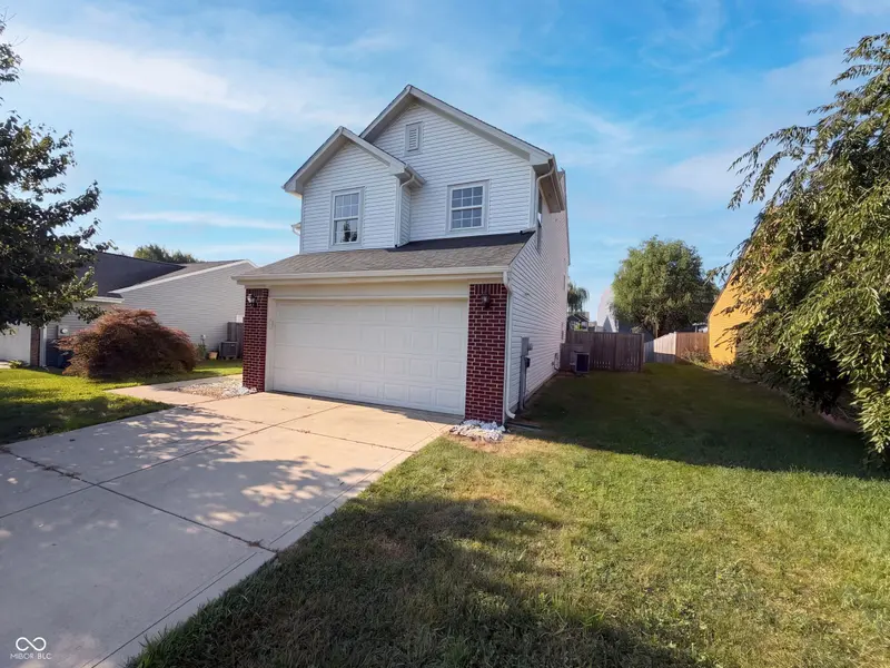 1349 Fiesta DR, Franklin, IN 46131