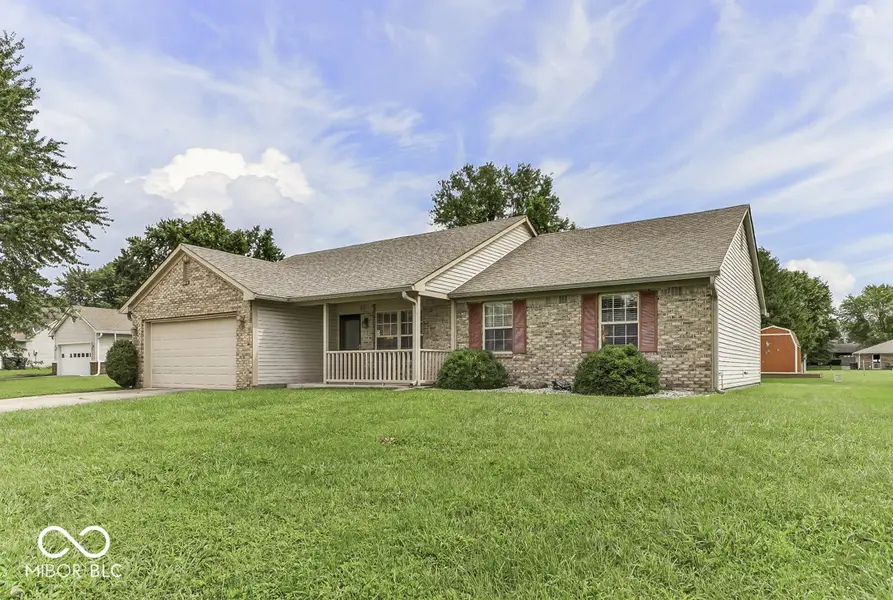 35 Morningside CT, Whiteland, IN 46184
