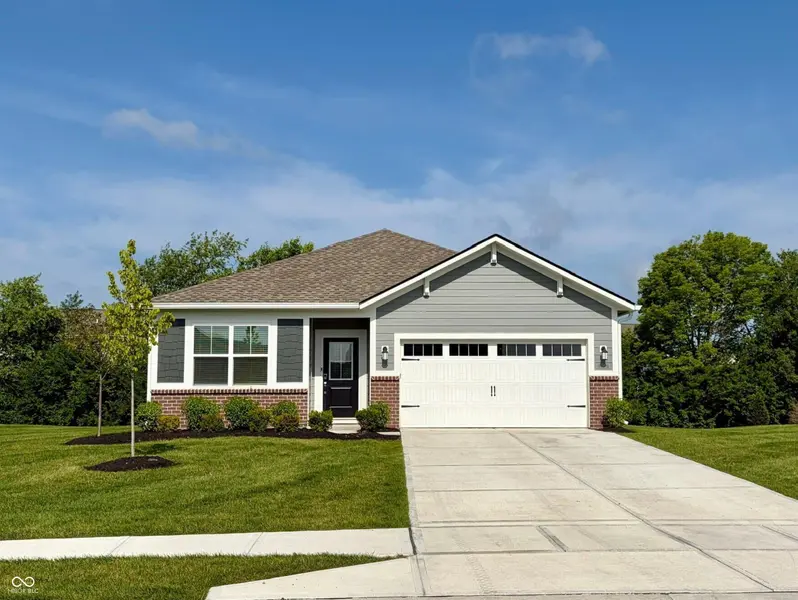 6226 Redwood DR, Mccordsville, IN 46055