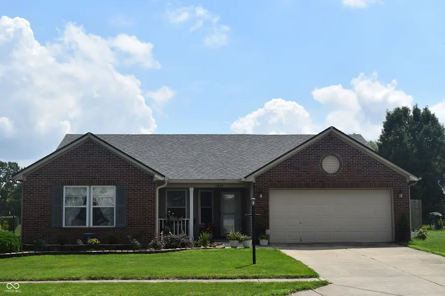 1727 Brookview DR, Brownsburg, IN 46112
